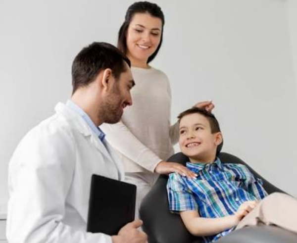 How Pediatric Dentists Work With Parents To Build Positive Habits